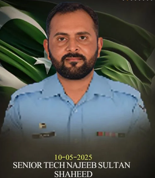 Hindistanla döyüşdə 11 Pakistan əsgəri həlak olub - FOTOLAR (YENİLƏNİB)